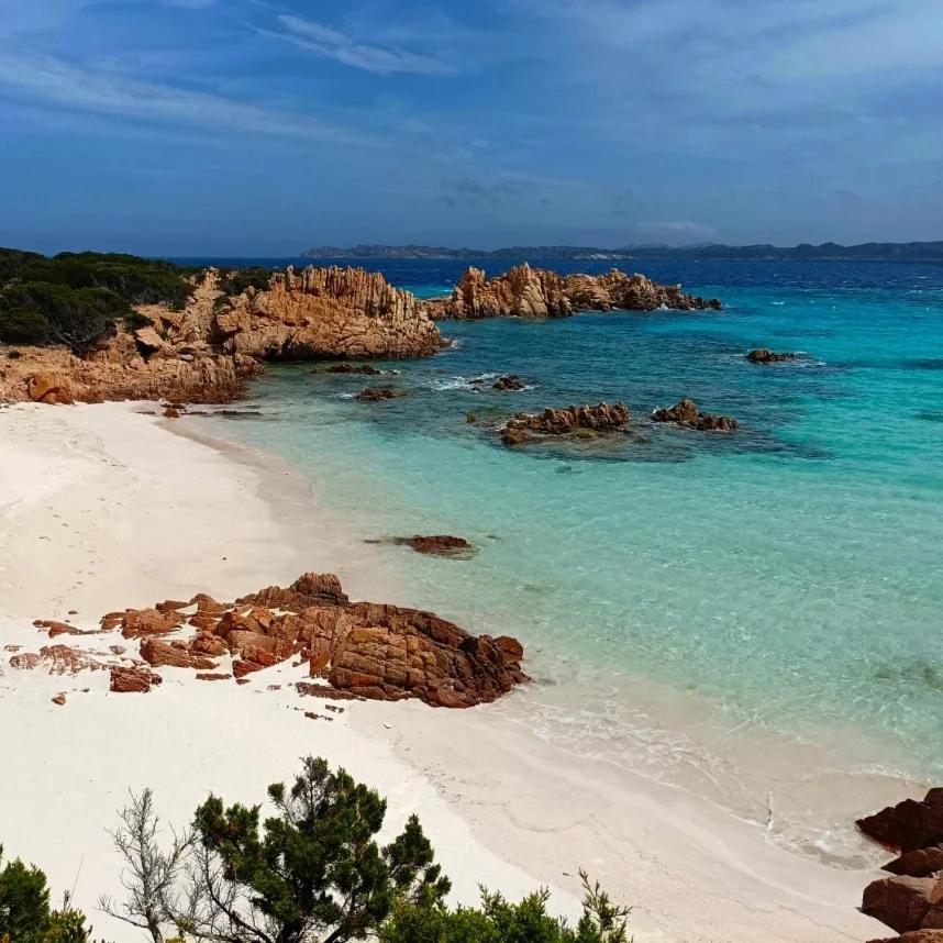 Апартаменты L'Isola Nell'Isola - R3442 Ла-Маддалена Экстерьер фото